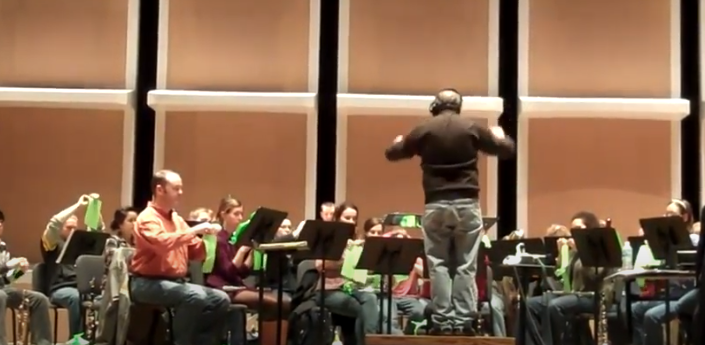 The University of MN Wind Ensemble recording session of Alex Shapiro's 'Paper Cut' (2010).